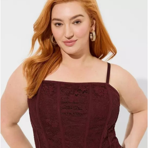 NWOT Torrid Lace Corset Top size 3 - Picture 3 of 3